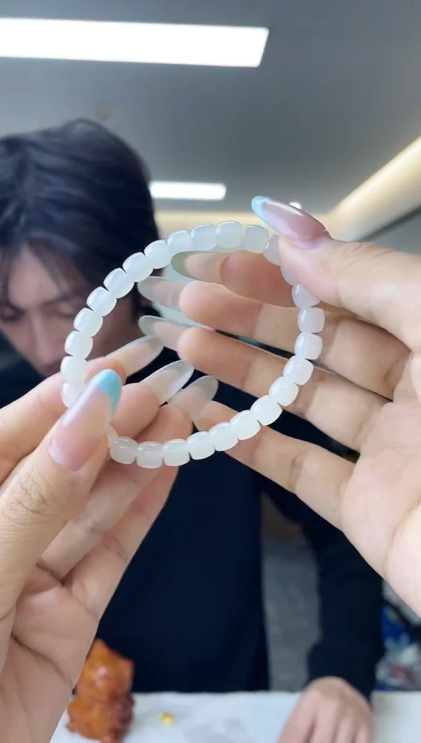 未镶嵌手串和田玉（多样性发一件）