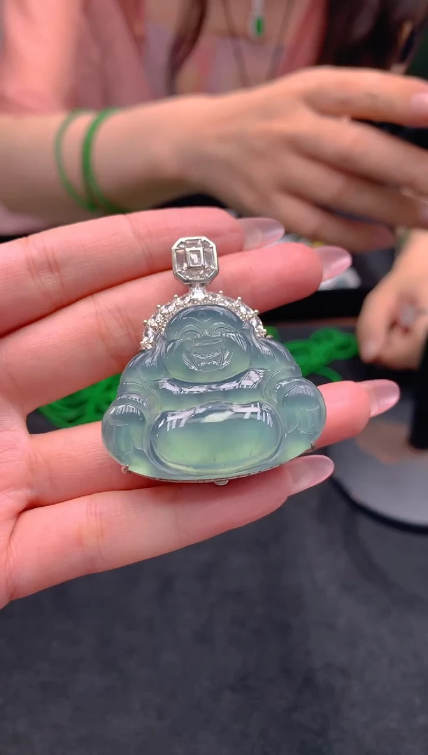 翡翠未镶嵌颈饰天然A货翡翠