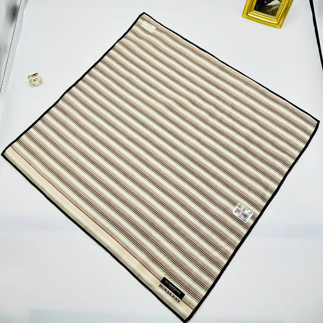 95新 BURBERRY/博柏利 海囤/巴宝莉/丝巾围巾/yy09458