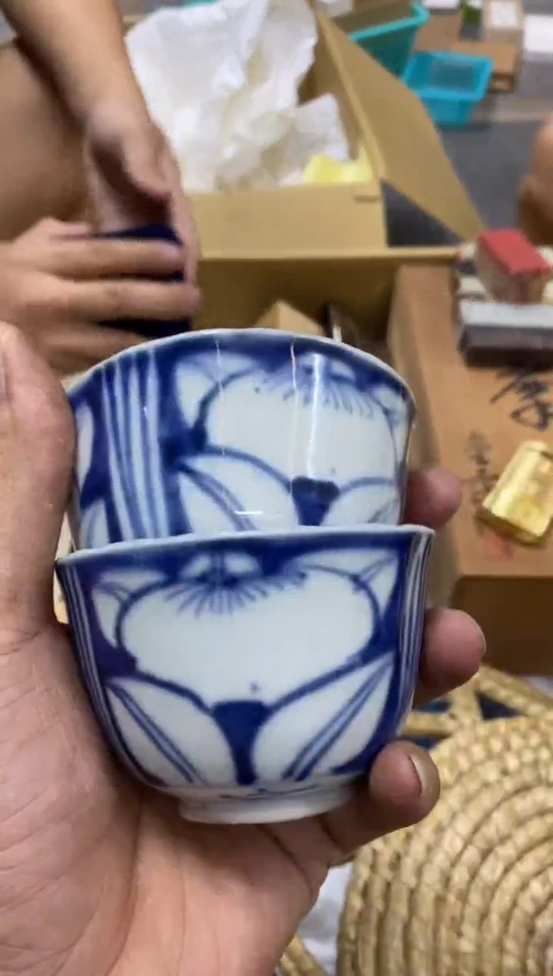 一****?中古商品瑕疵杯碟