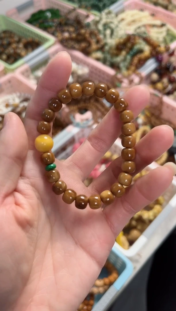 【闪购商品】石英质玉（黄龙玉）手串未镶嵌库克搭配黄龙玉