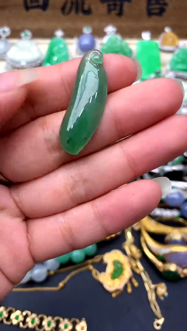 【闪购商品】翡翠颈饰未镶嵌84-中国好珍宝