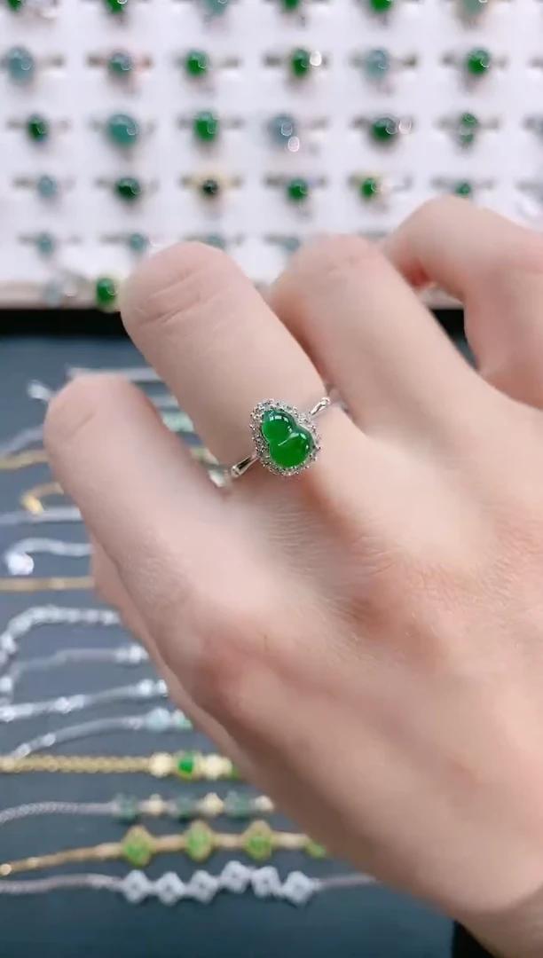 【闪购商品】翡翠戒指银S925镶嵌天然翡翠