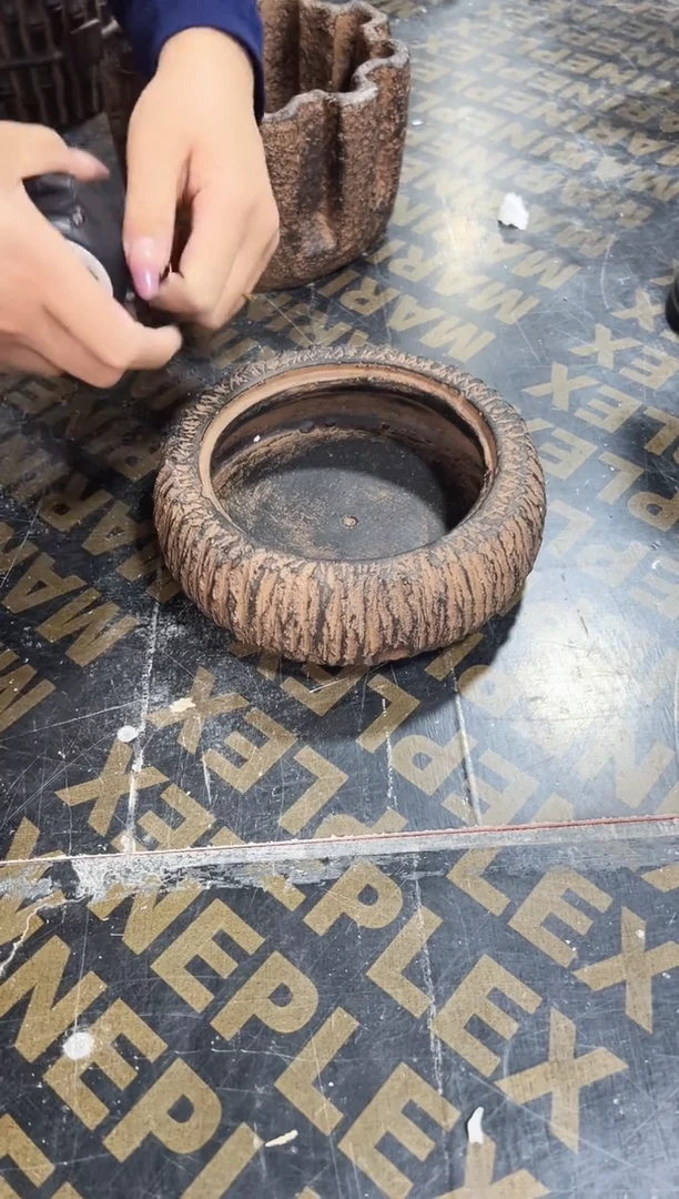 陶土丨侧面孔洞小圆盆