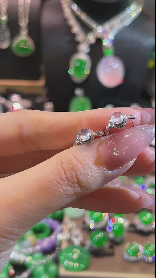 翡翠18K金镶嵌耳饰erk