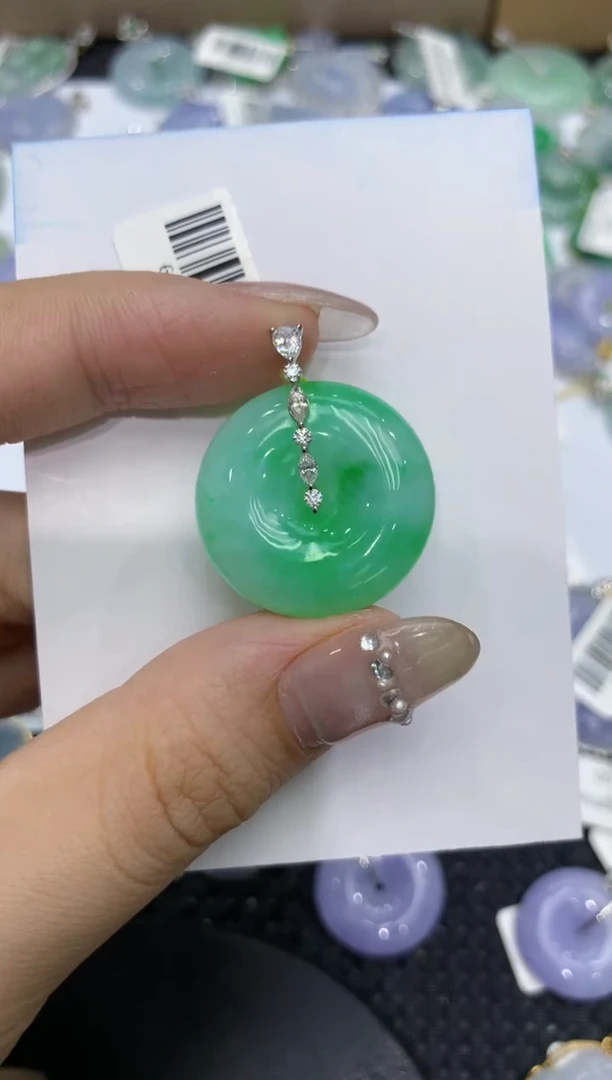 【闪购商品】翡翠颈饰18K金镶嵌222222222