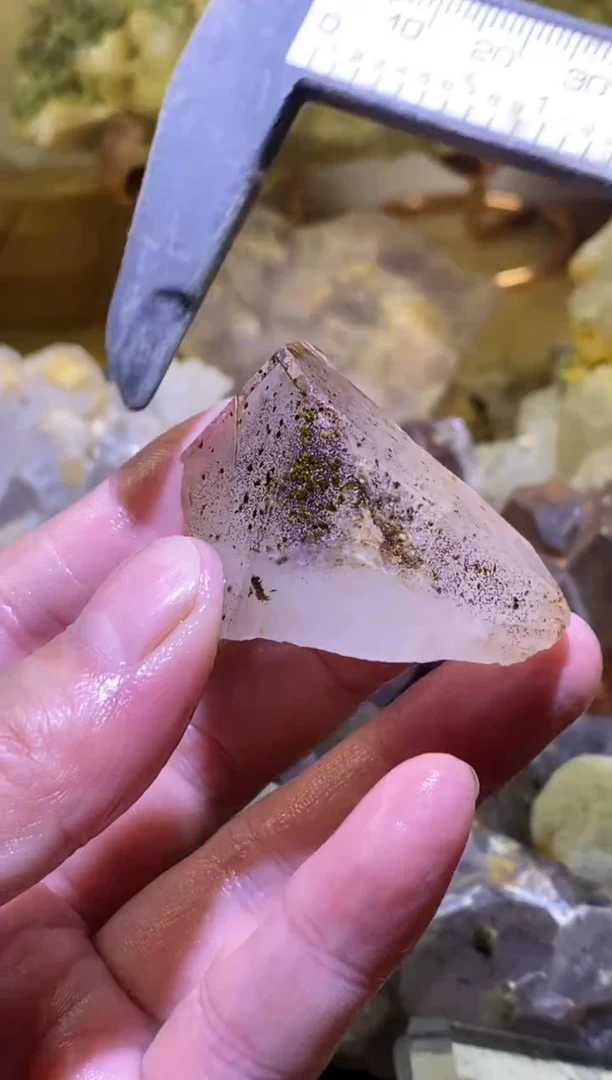 未镶嵌珠宝半成品水晶112号38g四川美姑超七花园水晶