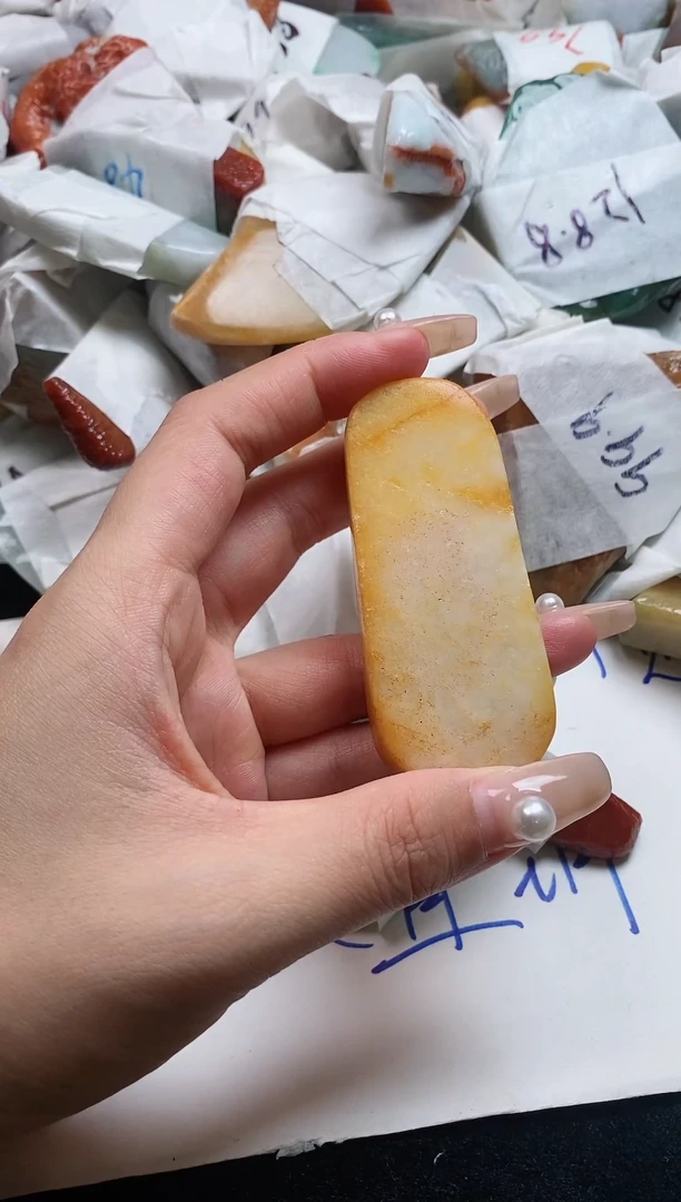 翡翠散珠翡翠挂件裸石