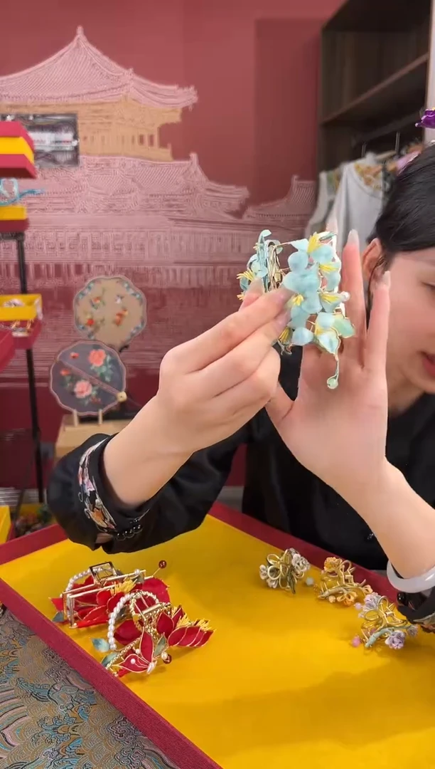 【闪购商品】刺绣非遗绒花缠花手工（抓夹 ）