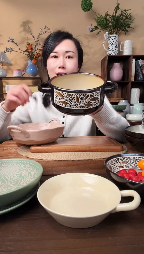 5.5英寸浮雕叶子双耳碗微瑕