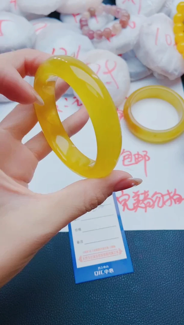 未镶嵌手镯石英质玉L36-56-57