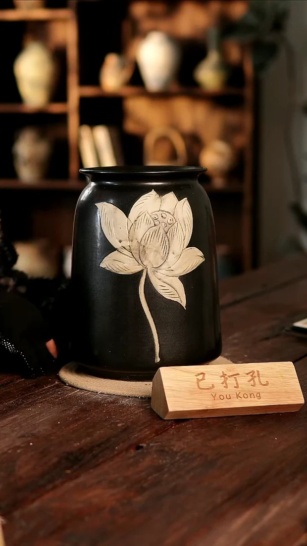 摆件30-86高28口15误差2已打孔瑕疵