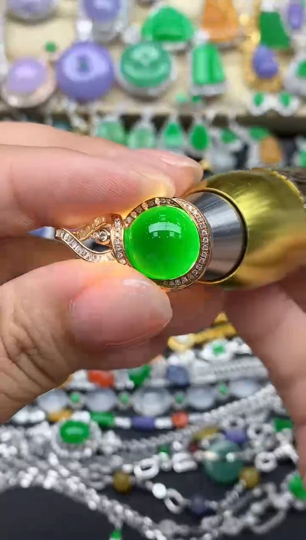 翡翠18K金镶嵌颈饰568-春日珠宝