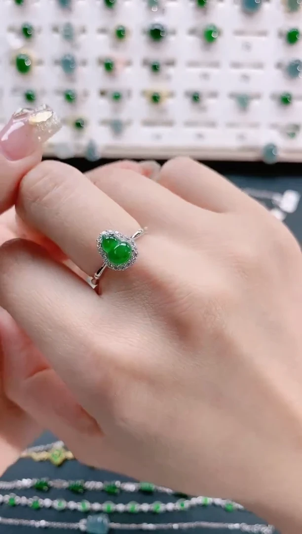 【闪购商品】翡翠戒指银S925镶嵌天然翡翠