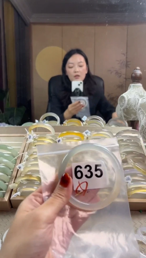 手镯玛瑙/玉髓未镶嵌635