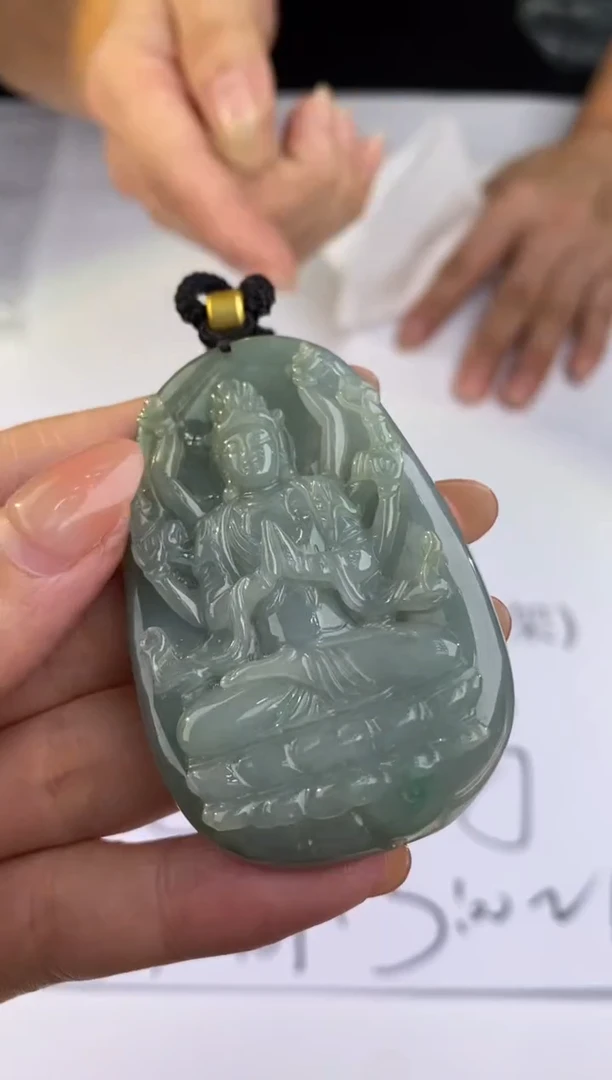 未镶嵌挂件翡翠305493      多人