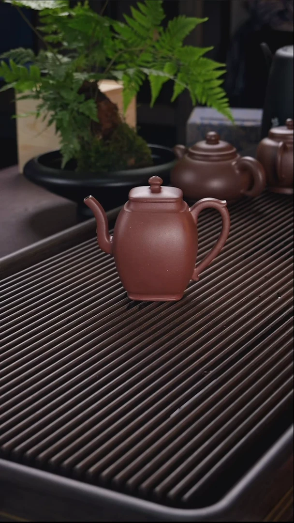 茶壶紫砂东****0BC17113 陈俊西明夫人
