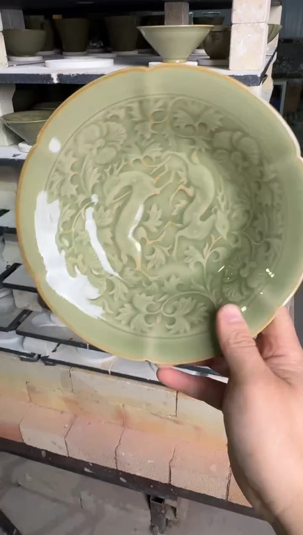 耀州窑仰山双鹿盘微瑕