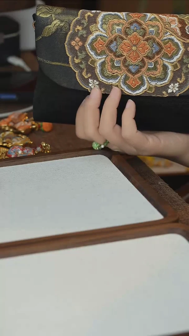 刺绣闪购纯手工非遗国风饰品