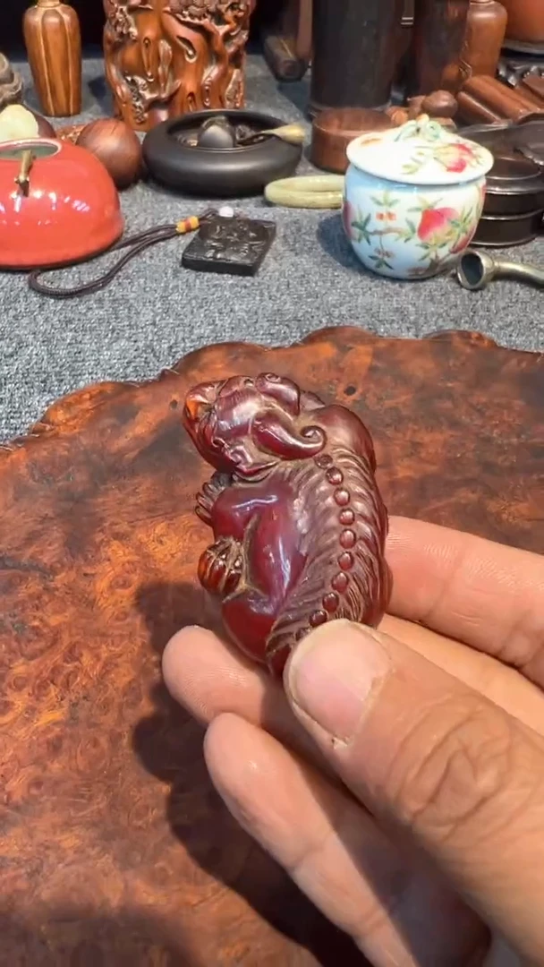 【闪购商品】贡木木艺红色把件木木木木