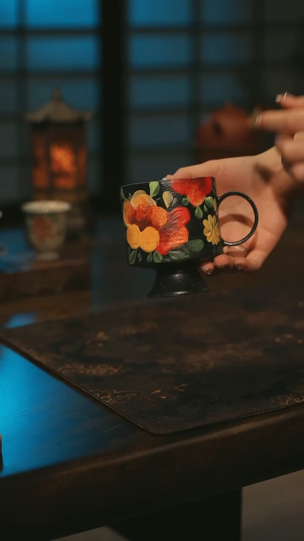 陶瓷景德镇高温釉下彩绘设计师款式