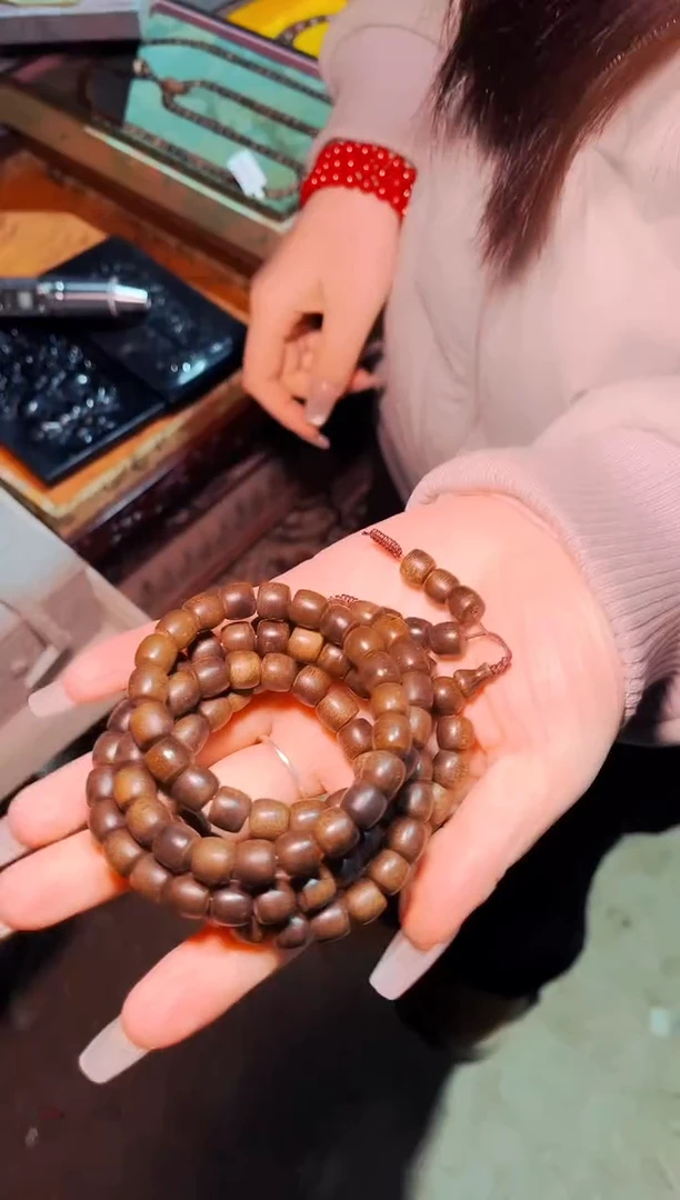 【闪购商品】沉香木手串兰妹精选精品链接65