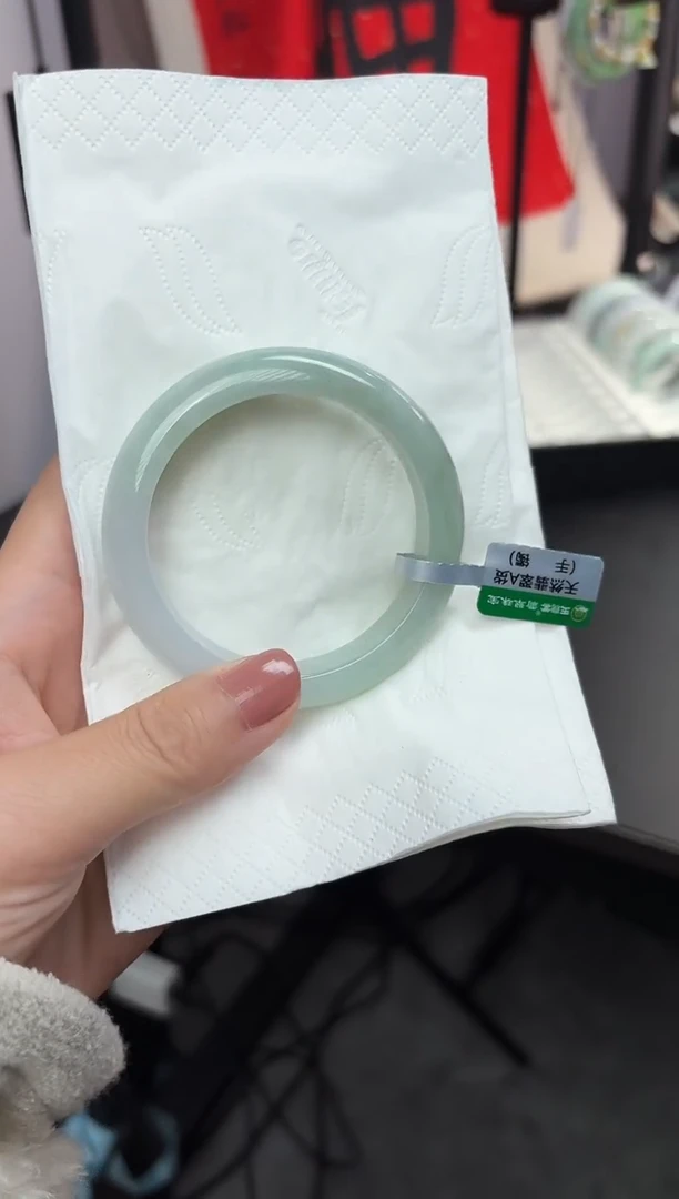 未镶嵌手镯翡翠翡翠65