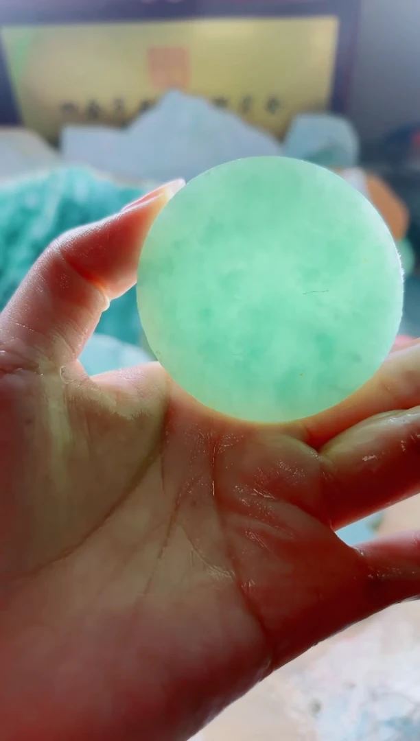 翡翠挂件未镶嵌A货曹璀024