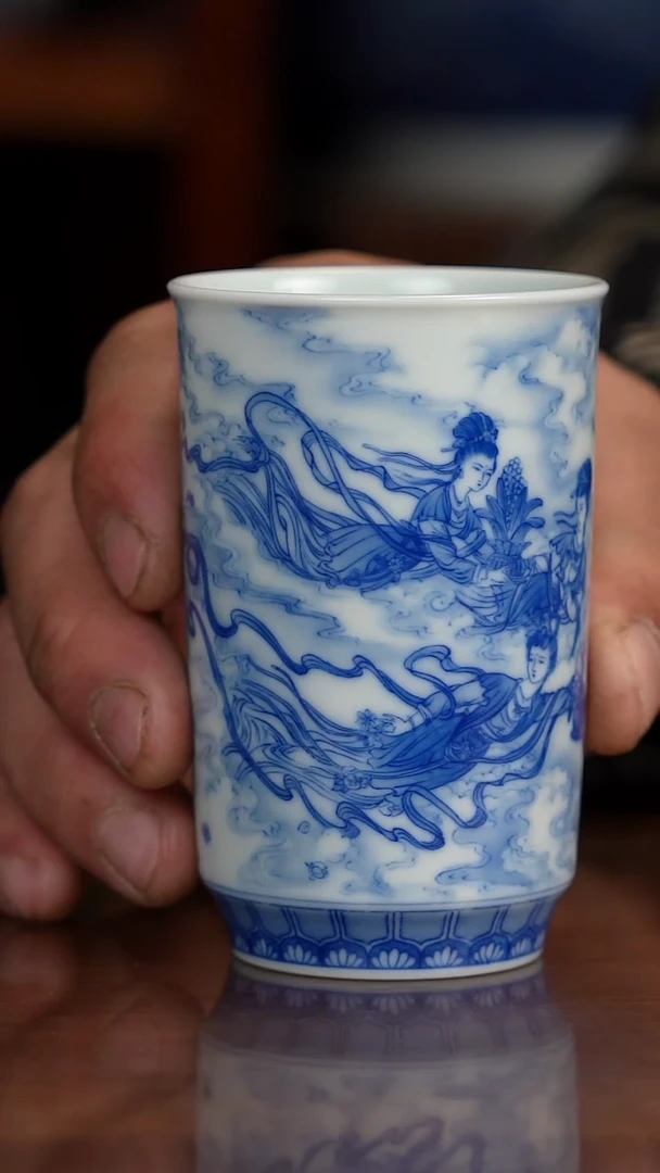 晓竹窑青花天女散花