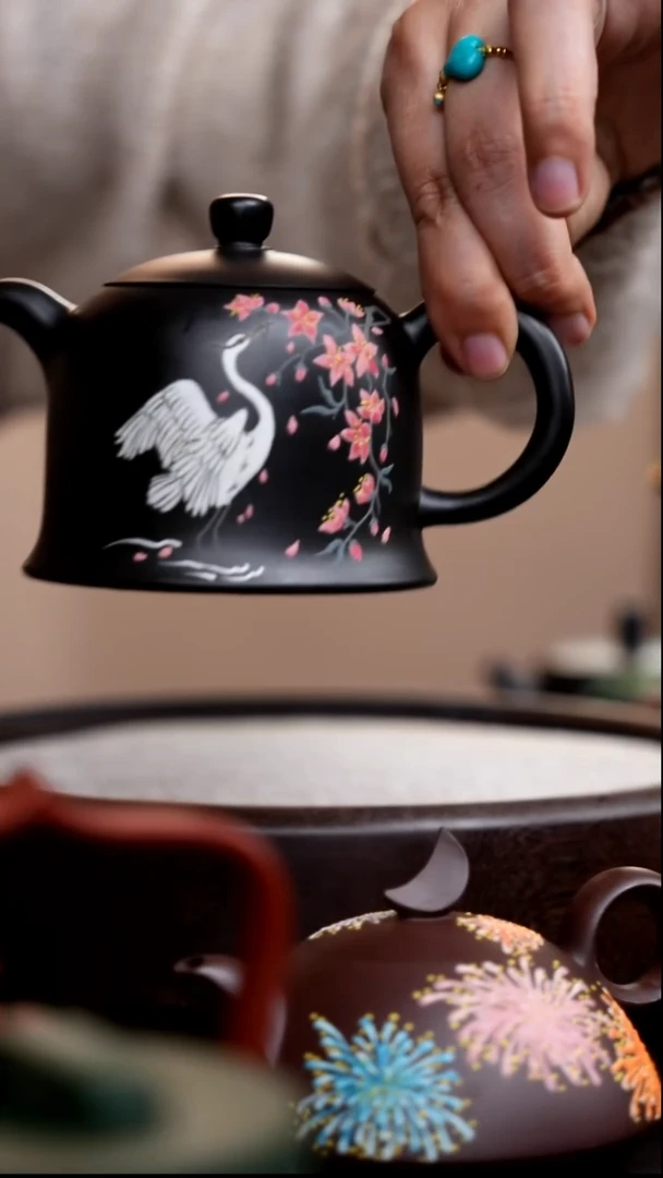 茶壶紫砂捂灰朱泥铃兰泥绘仙鹤