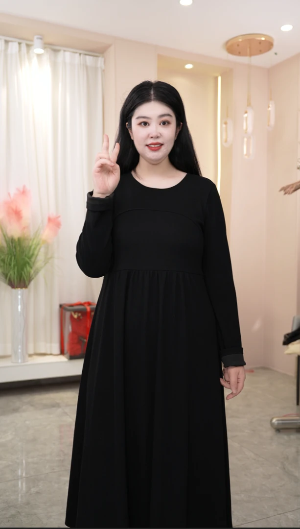 【胖菲】大码女装秋冬黑色显瘦气质长裙