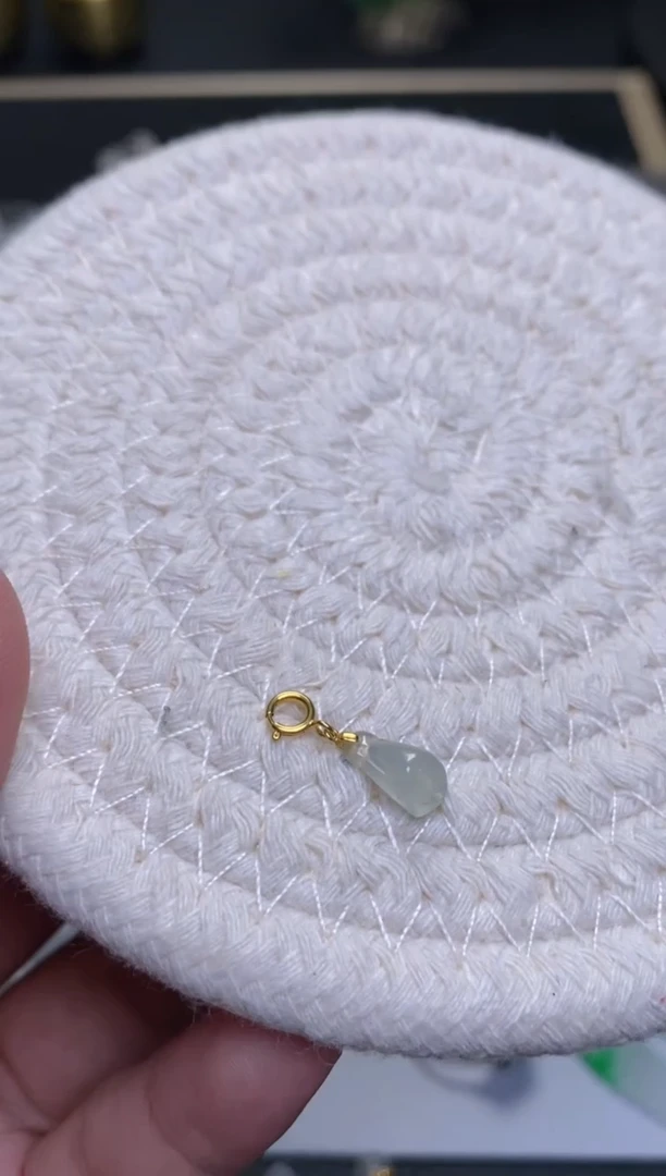 颈饰18K金镶嵌翡翠泡***?净货1344