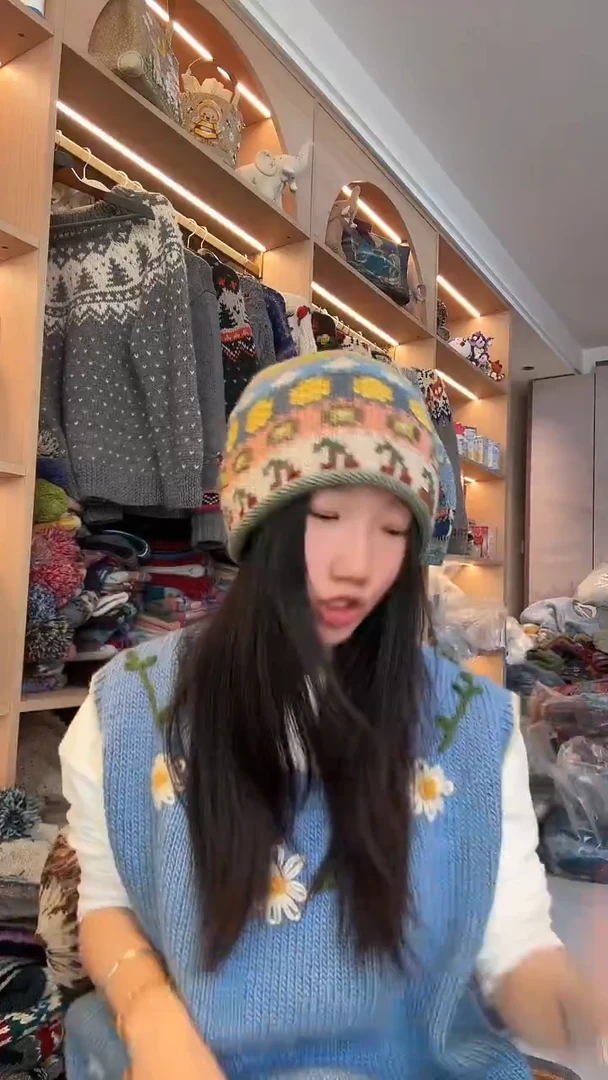 羊毛美利奴水果樱桃丸子帽