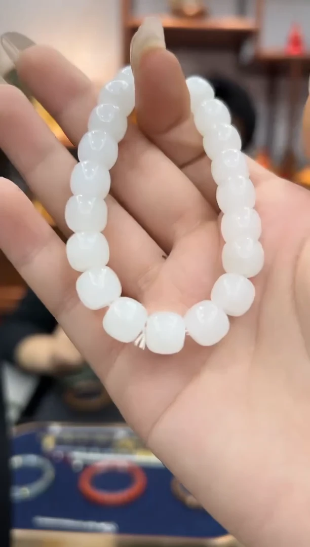 【闪购商品】和田玉手链未镶嵌-520819手串