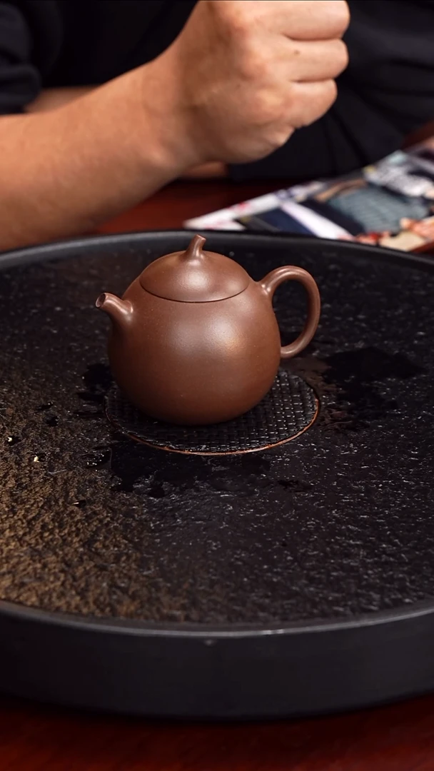 茶壶紫砂宝山工艺厂 茄瓜86 黑墩头 180毫升