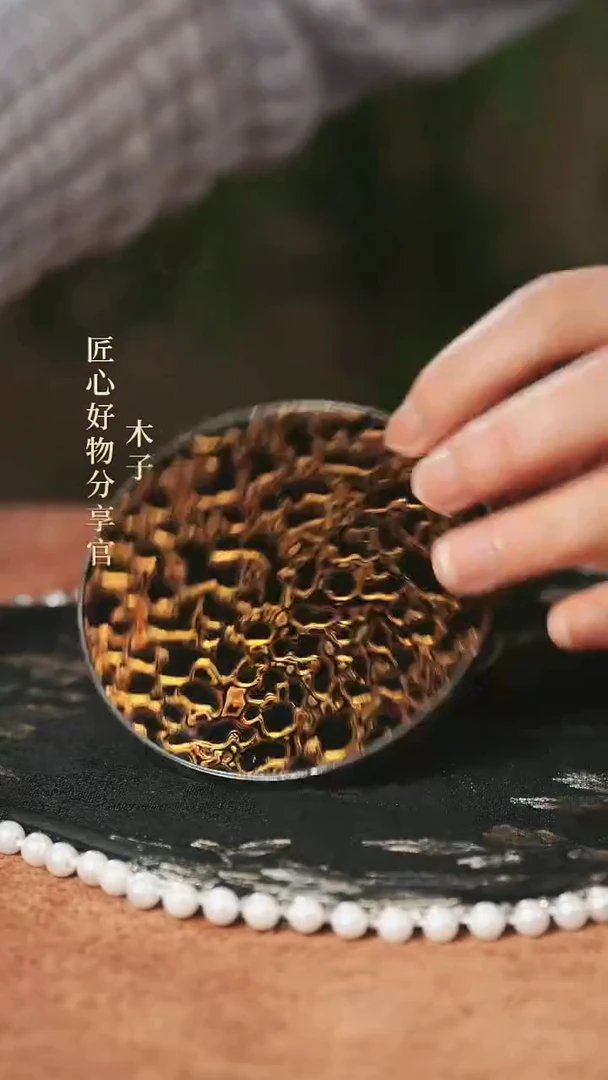 匠心严选        黑金杯垫