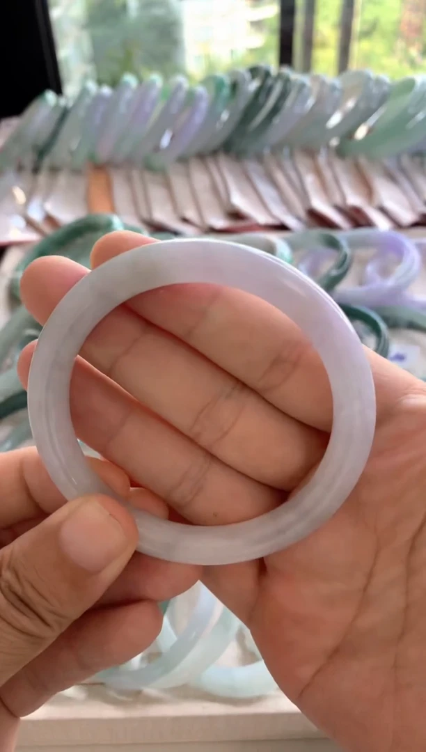 未镶嵌手镯翡翠圆条54.9