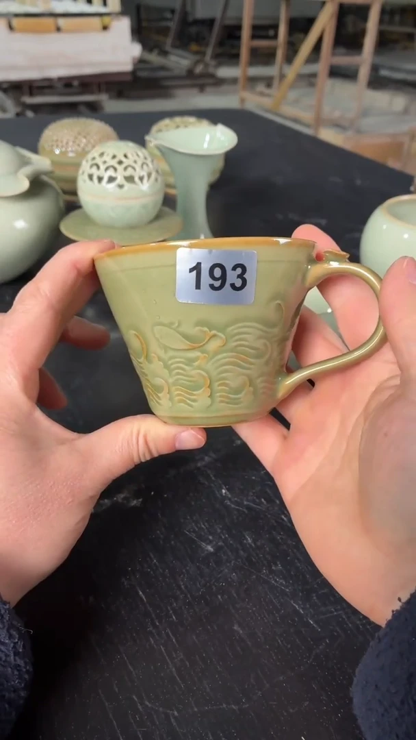 耀州窑仰山海水小鱼咖啡杯微瑕193