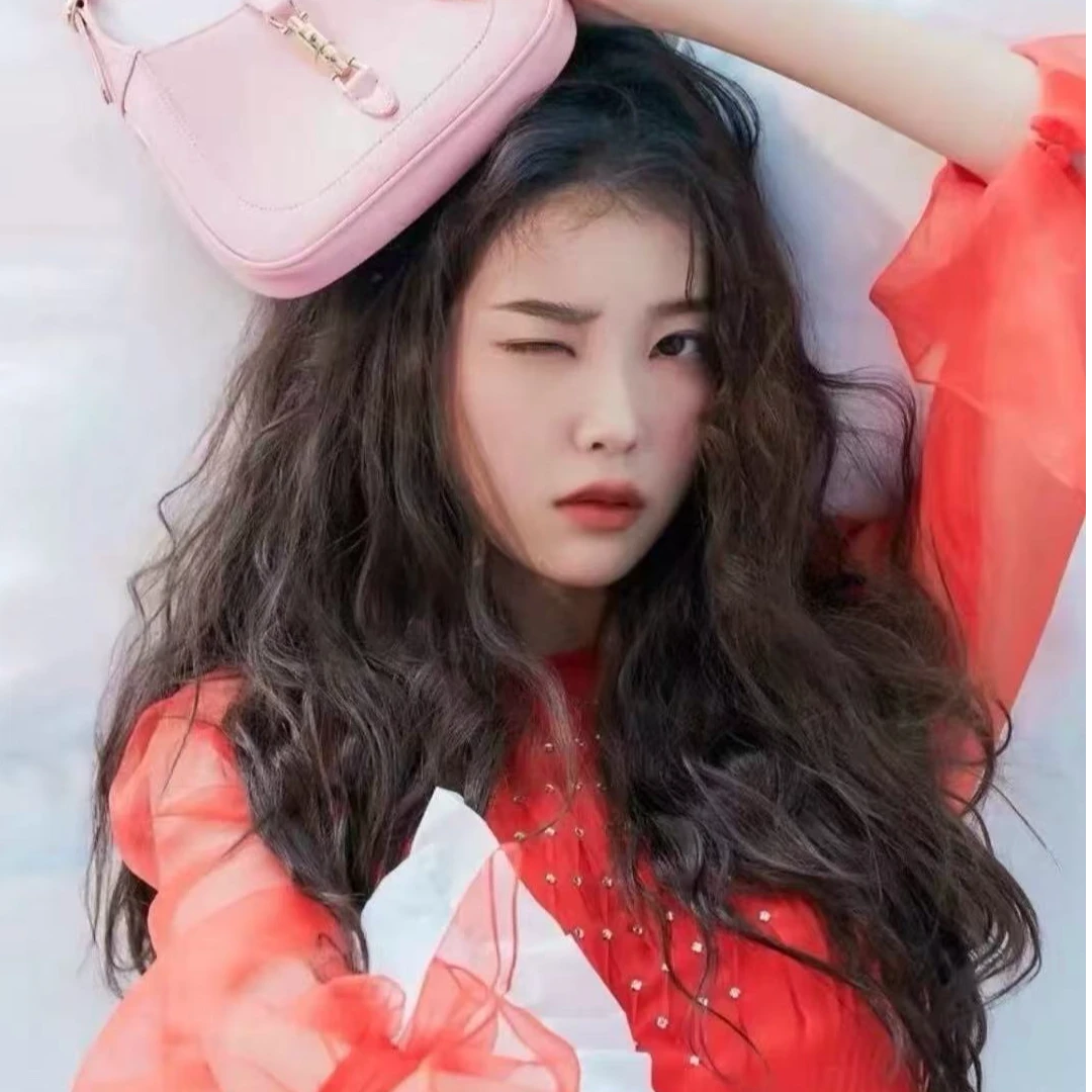 纯色性感时尚上衣女