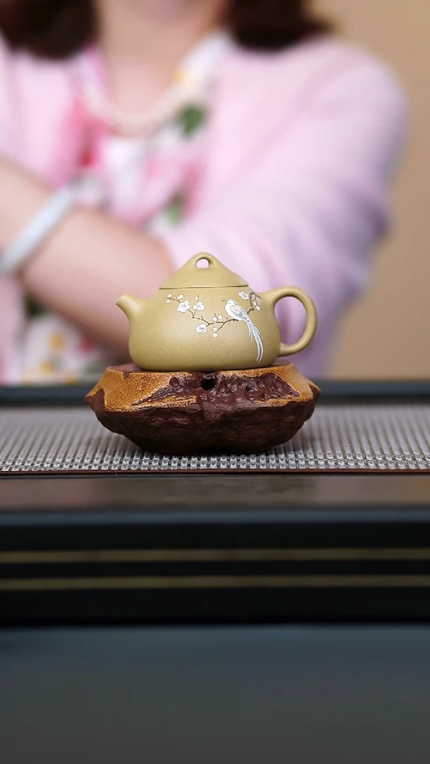 茶壶紫砂半手本绿泥绘喜上眉梢乳瓢140cc+竹段壶承