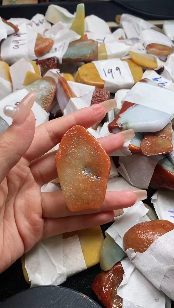 翡翠裸石翡翠挂件裸石