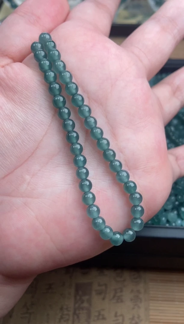 【闪购商品】翡翠手链未镶嵌多样性发货37颗卡5蓝钢