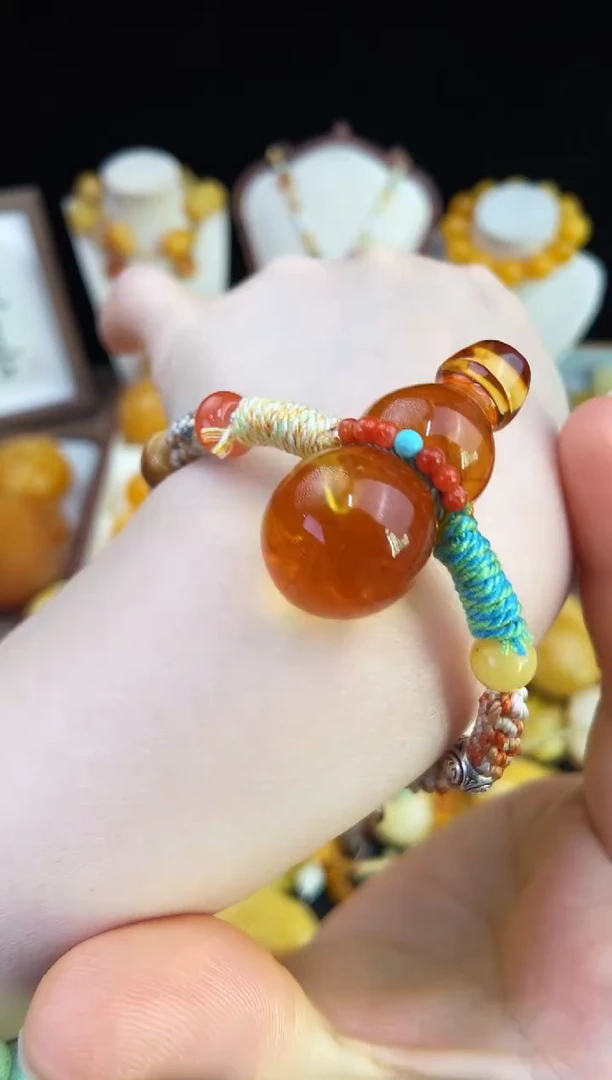 琥珀未镶嵌珠宝奇石柒月