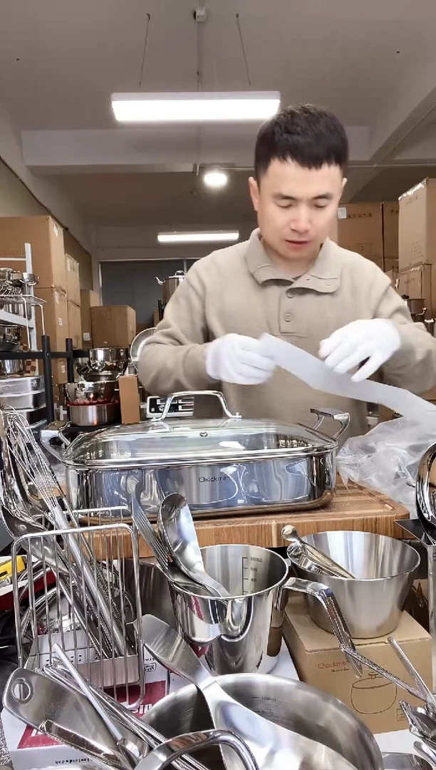 A38 微瑕卓德铭玻璃盖鱼锅