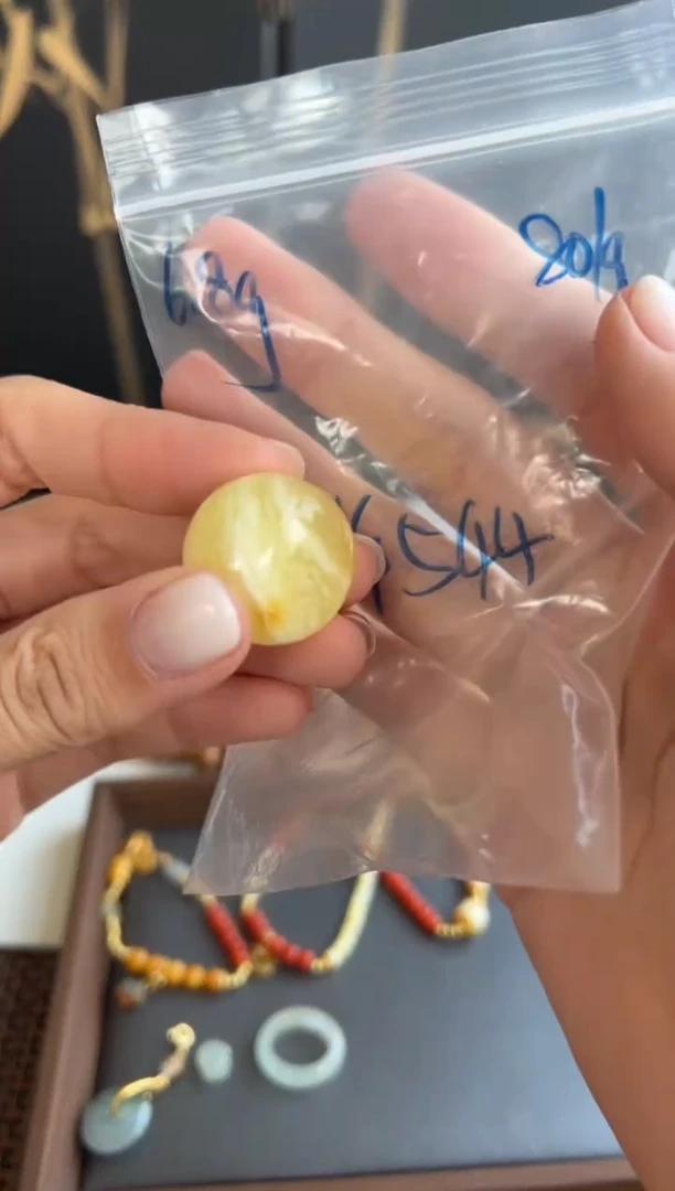 蜜蜡颈饰未镶嵌710买断