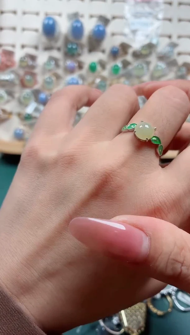 银S925镶嵌戒指翡翠.