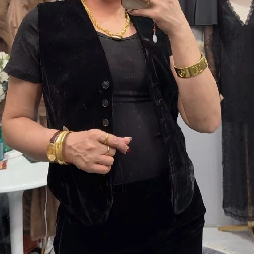 2025款网红爆款黑色马甲