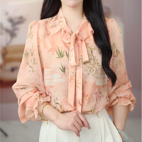 2025新款竹叶青青春装名媛中国风衬衫温柔减龄气质显瘦碎花小衫