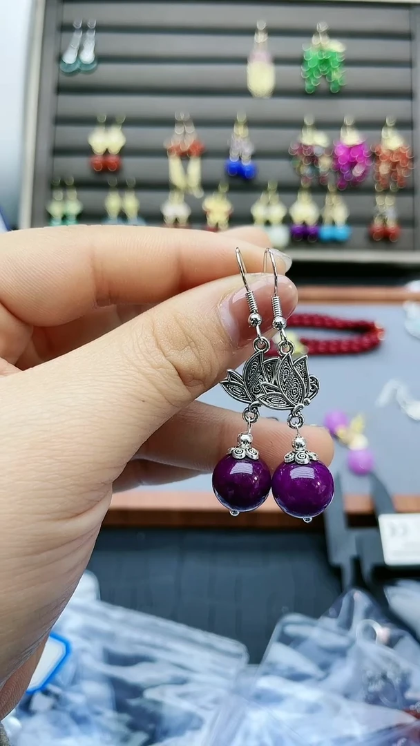 【闪购商品】苏纪石（舒俱来）耳饰银S925镶嵌989000