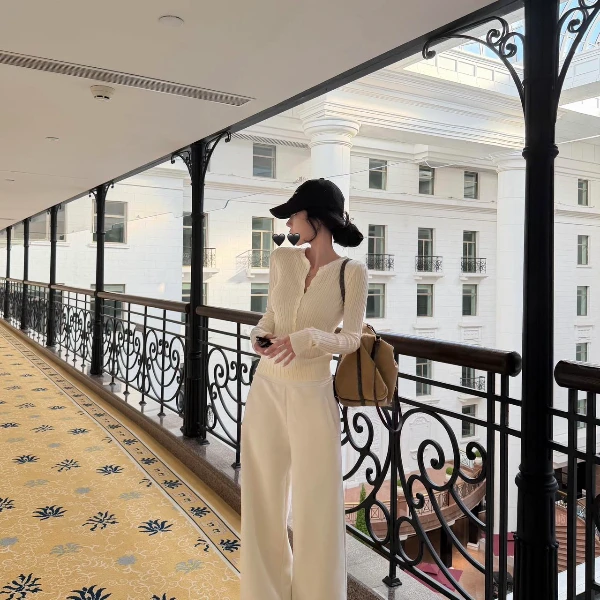 时尚套装日式INS风慵懒风轻奢时尚纯欲风显瘦气质针织休闲修身